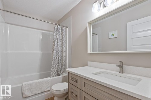 9535 155 Street, Edmonton, AB - Indoor Photo Showing Bathroom