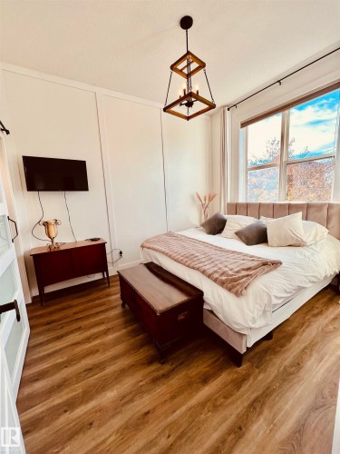 443 10403 122 Street, Edmonton, AB - Indoor Photo Showing Bedroom