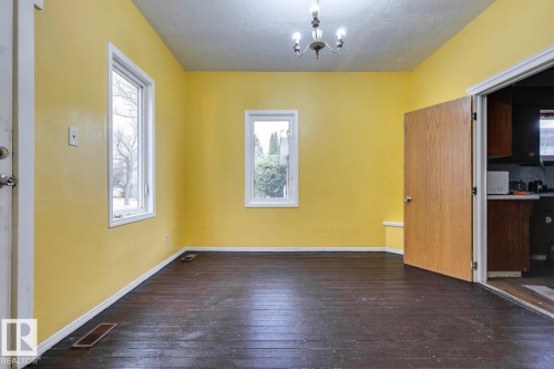 12116 48 Street, Edmonton, AB - Indoor Photo Showing Other Room