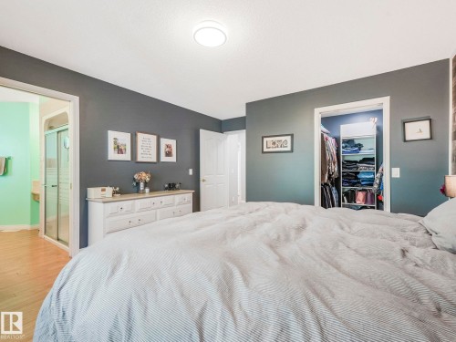 138 Pipestone Manor, Millet, AB - Indoor Photo Showing Bedroom
