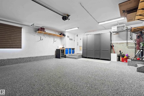 22 Prestige Point(E), Edmonton, AB - Indoor Photo Showing Garage