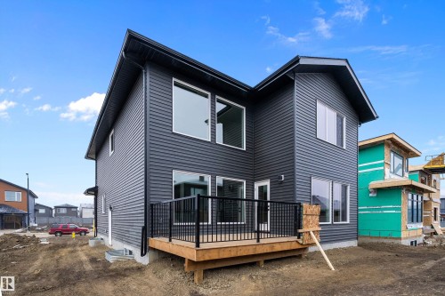 6890 Knox Loop, Edmonton, AB - Outdoor