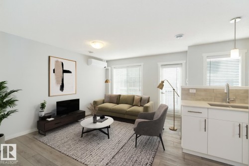 77 17832 78 Street  Edmonton, AB T5Z 0P7