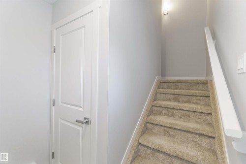 77 17832 78 Street, Edmonton, AB - Indoor Photo Showing Other Room