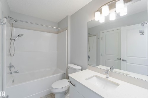 77 17832 78 Street, Edmonton, AB - Indoor Photo Showing Bathroom