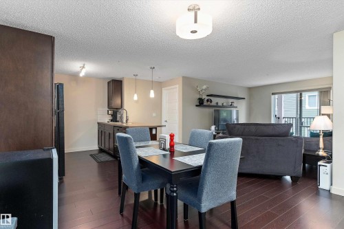 238 6076 SCHONSEE Way NW  Edmonton, AB T5Z 0K8