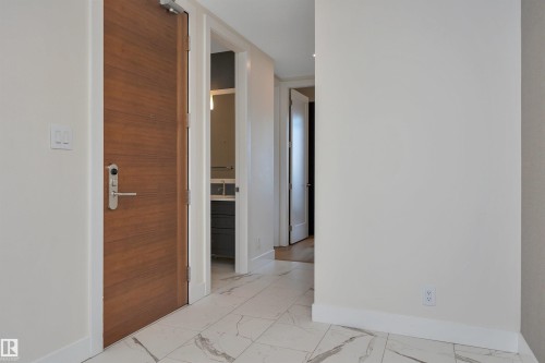 1304 14105 West Block Drive, Edmonton, AB - Indoor Photo Showing Other Room