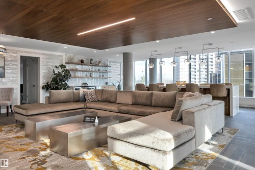 1304 14105 West Block Drive, Edmonton, AB - Indoor Photo Showing Living Room