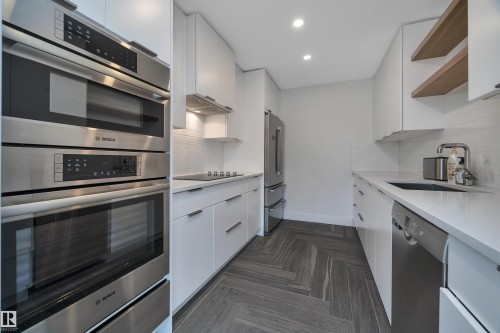 1304 14105 West Block Drive, Edmonton, AB - Indoor Photo Showing Kitchen