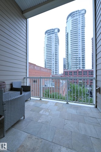 403 10154 103 Street, Edmonton, AB - Outdoor