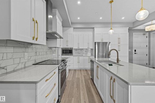 619 7463 May Common, Edmonton, AB - Indoor Photo Showing Kitchen With Upgraded Kitchen
