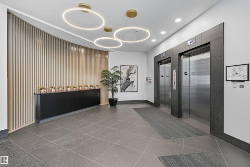 619 7463 May Common, Edmonton, AB - Indoor Photo Showing Other Room