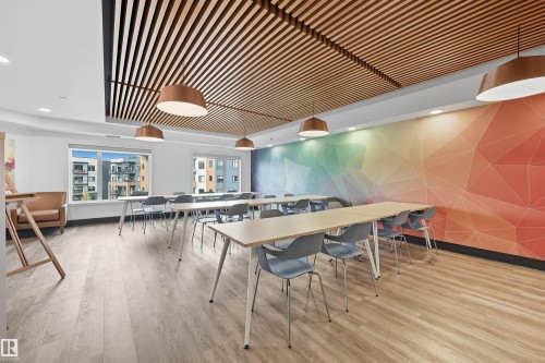 619 7463 May Common, Edmonton, AB - Indoor Photo Showing Other Room