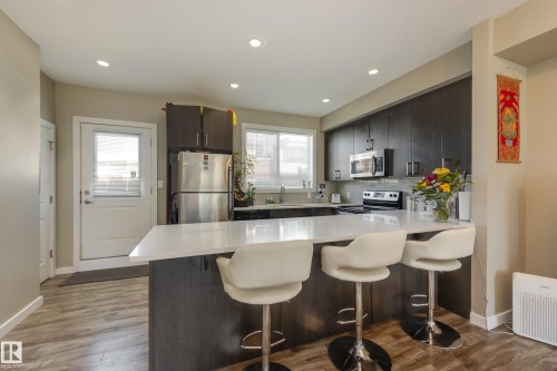 31 2803 James Mowatt Trail, Edmonton, AB - Indoor