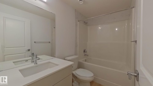 Bsmt 1037 Aster Boulevard, Edmonton, AB - Indoor Photo Showing Bathroom