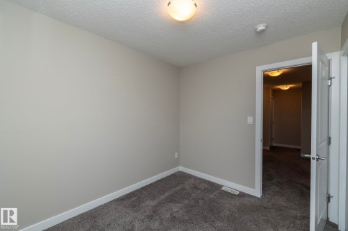 22 13139 205 Street, Edmonton, AB - Indoor Photo Showing Other Room