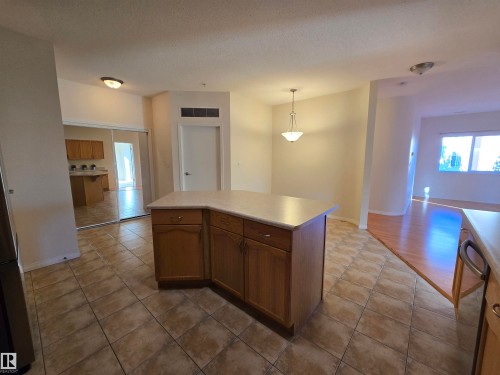 322 4304 139 Avenue, Edmonton, AB - Indoor