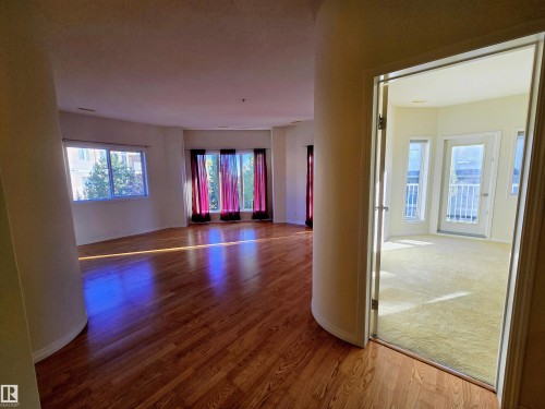322 4304 139 Avenue, Edmonton, AB - Indoor Photo Showing Other Room