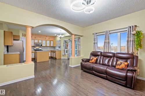 3449 28 Street, Edmonton, AB - Indoor