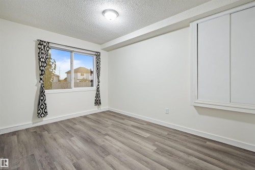 3449 28 Street, Edmonton, AB - Indoor Photo Showing Other Room