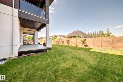 2747 Wheaton Drive, Edmonton, AB - Outdoor With Exterior