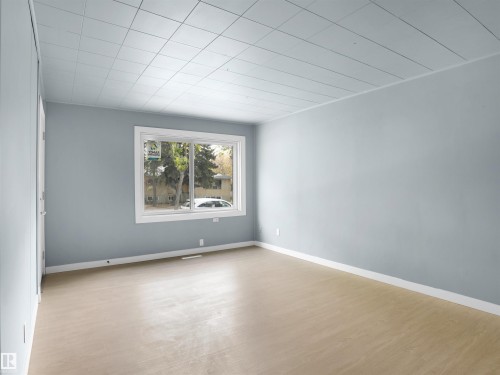 12932 126 Street, Edmonton, AB - Indoor Photo Showing Other Room
