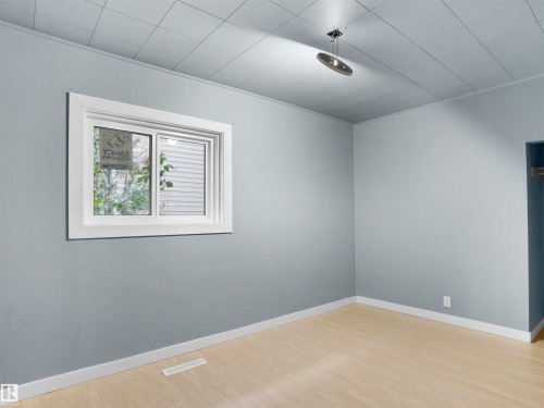12932 126 Street, Edmonton, AB - Indoor Photo Showing Other Room