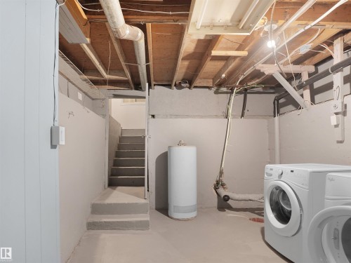 12932 126 Street, Edmonton, AB - Indoor Photo Showing Laundry Room