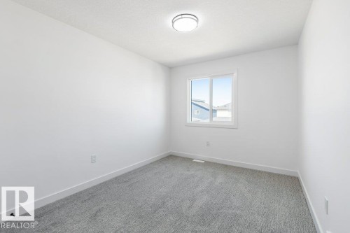 9805 106 Avenue, Morinville, AB - Indoor Photo Showing Other Room