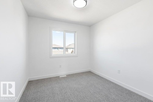 9805 106 Avenue, Morinville, AB - Indoor Photo Showing Other Room