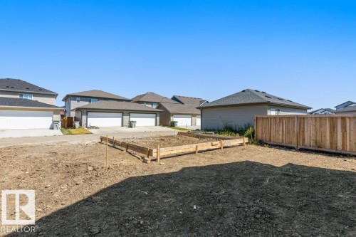 9805 106 Avenue, Morinville, AB - Outdoor