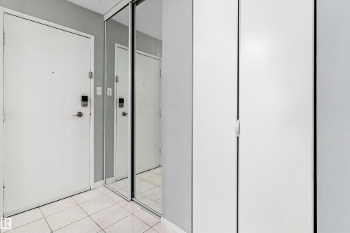 1207 9725 106 Street, Edmonton, AB - Indoor Photo Showing Other Room