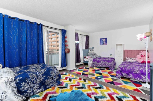 1207 9725 106 Street, Edmonton, AB - Indoor Photo Showing Bedroom