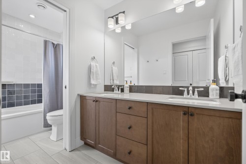 7 Jubilation Drive, St. Albert, AB - Indoor Photo Showing Bathroom