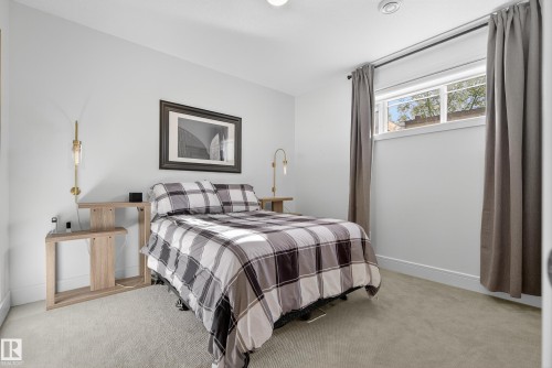 7 Jubilation Drive, St. Albert, AB - Indoor Photo Showing Bedroom
