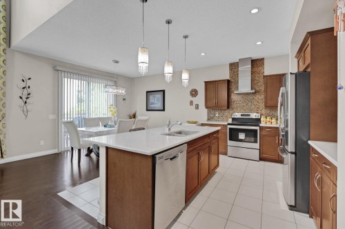 8928 23 Avenue, Edmonton, AB - Indoor Photo Showing Kitchen With Upgraded Kitchen