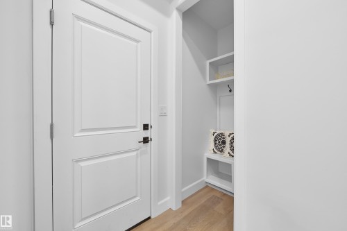 6003 107 Street, Edmonton, AB - Indoor Photo Showing Other Room