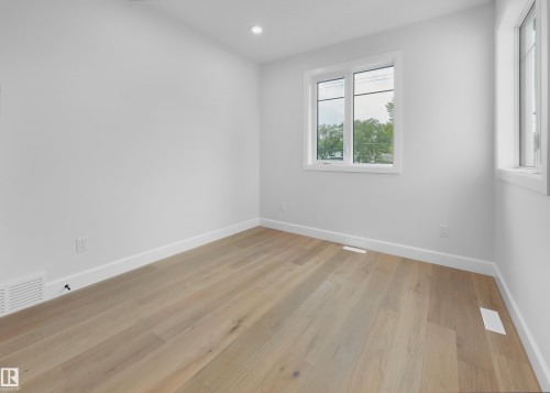 6003 107 Street, Edmonton, AB - Indoor Photo Showing Other Room