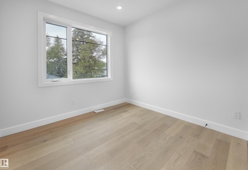 6003 107 Street, Edmonton, AB - Indoor Photo Showing Other Room
