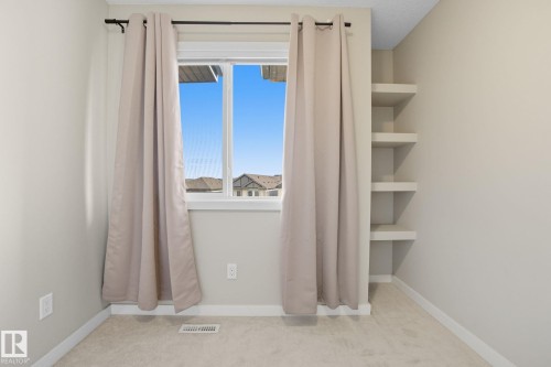 1604 33A Street, Edmonton, AB - Indoor