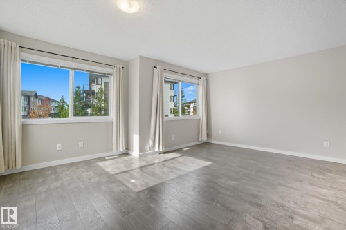 1604 33A Street, Edmonton, AB - Indoor Photo Showing Other Room