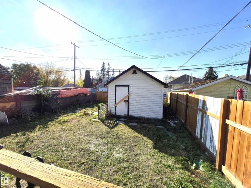 11240 94 Street, Edmonton, AB - Outdoor