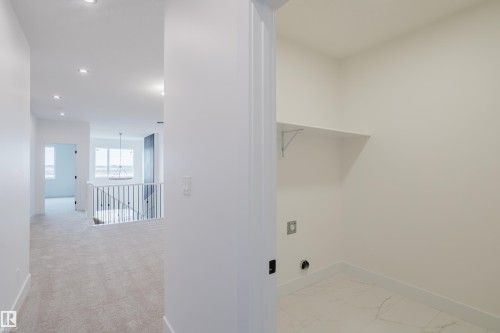 341 Munn Way, Leduc, AB - Indoor Photo Showing Other Room