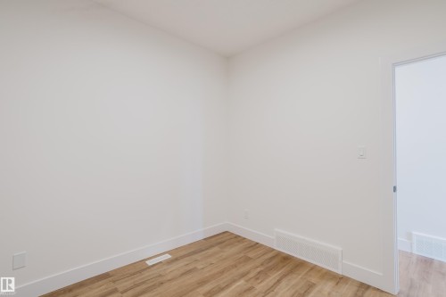 341 Munn Way, Leduc, AB - Indoor Photo Showing Other Room