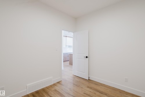 341 Munn Way, Leduc, AB - Indoor Photo Showing Other Room