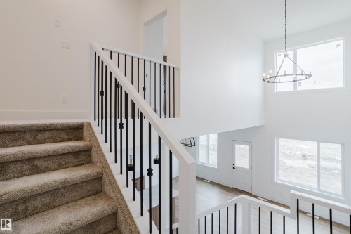 341 Munn Way, Leduc, AB - Indoor Photo Showing Other Room