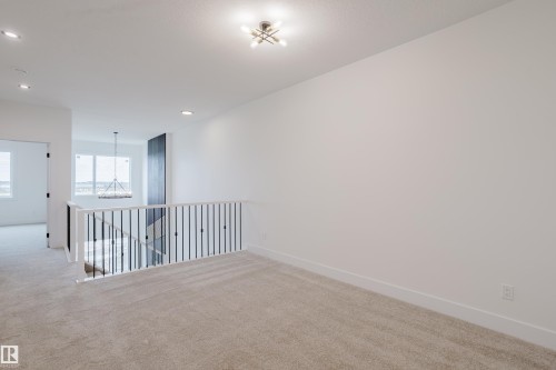 341 Munn Way, Leduc, AB - Indoor Photo Showing Other Room