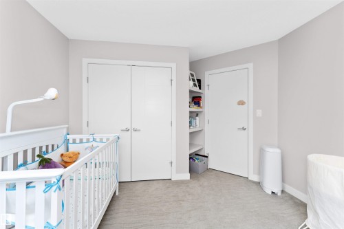 7404 May Common, Edmonton, AB - Indoor