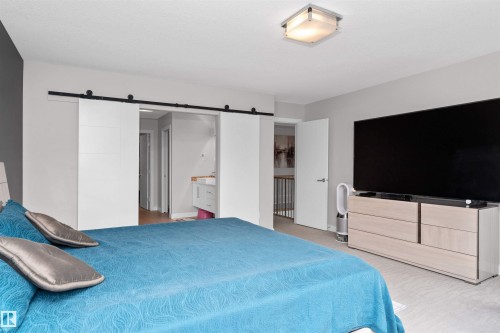 7404 May Common, Edmonton, AB - Indoor Photo Showing Bedroom