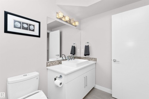 7404 May Common, Edmonton, AB - Indoor Photo Showing Bathroom